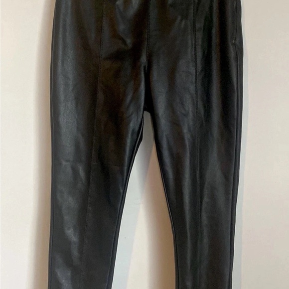 Topshop Pants Women Size 8 Black Faux Leather Petites Skinny - Picture 1 of 5